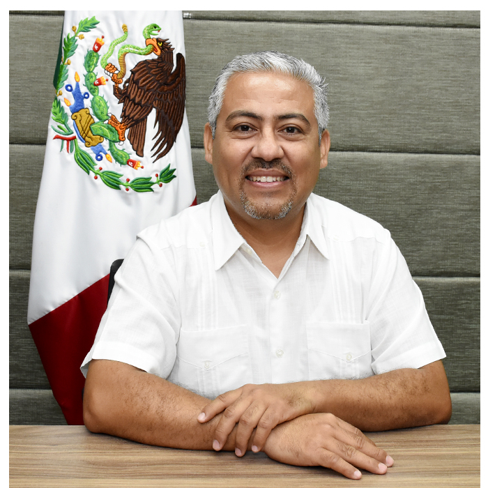 Lic. César Hinojosa Ortiz 