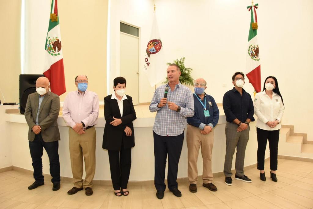 RECONOCE QUIRINO APORTACIÓN ACADÉMICA DE AUDÓMAR AHUMADA
