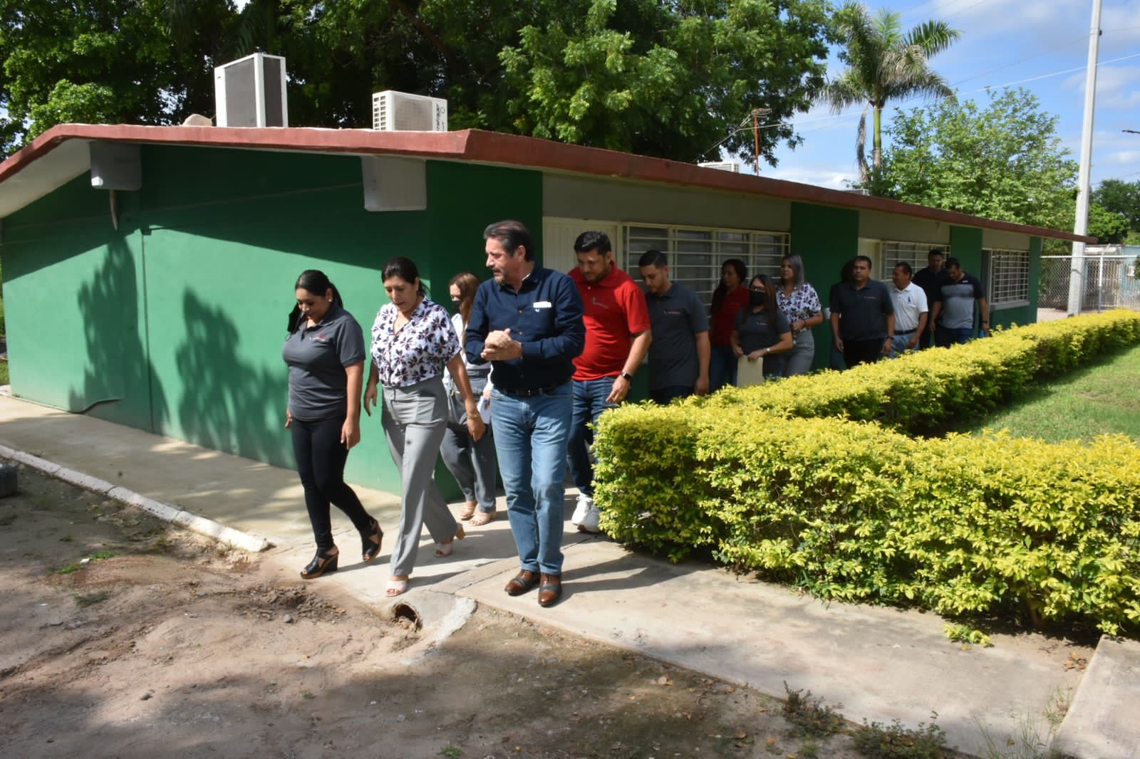 LÓPEZ PORTILLO VISITA PLANTEL DE ICATSIN EN JUAN JOSÉ RÍOS
