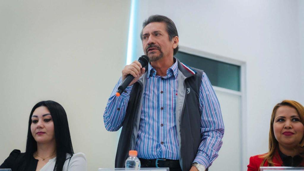 ICATSIN Y CECyTE INAGURAN CURSO DE EMPRENDIMIENTO