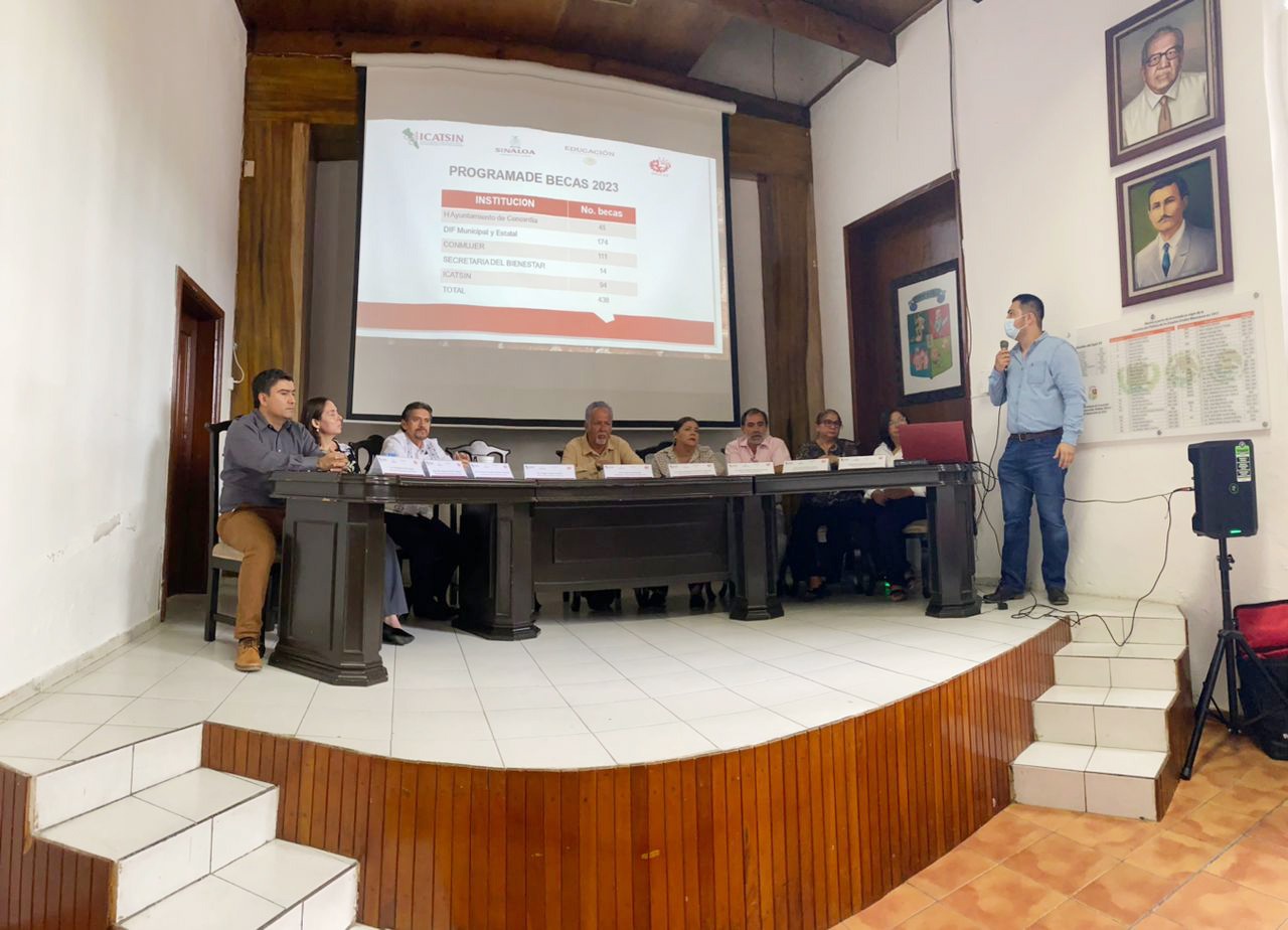 SESIÓN DE CONTEC Y EXPOSICIÓN DE PINTURA EN ICATSIN CONCORDIA