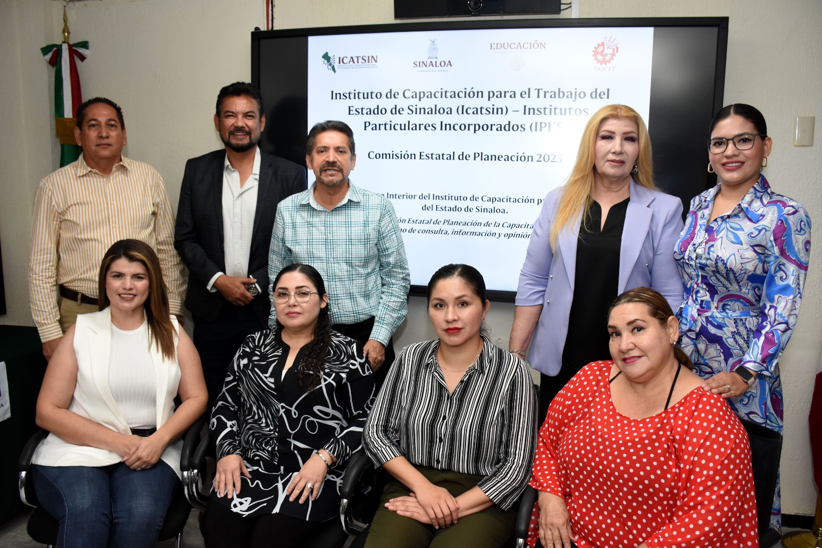 SE INSTALA LA COMISIÓN ESTATAL DE PLANEACIÓN DE ICATSIN CON ESCUELAS PARTICULARES