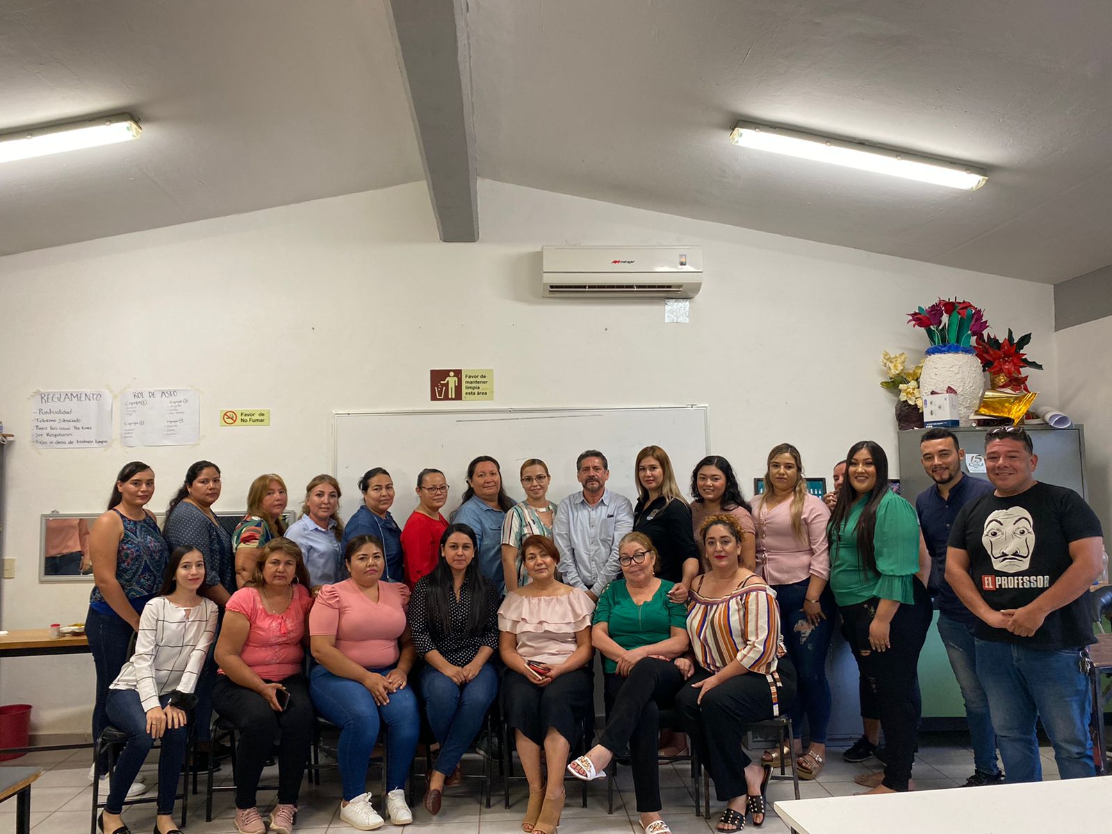 SE REUNE LÓPEZ PORTILLO CON INSTRUCTORES DE ICATSIN PLANTEL CHOIX