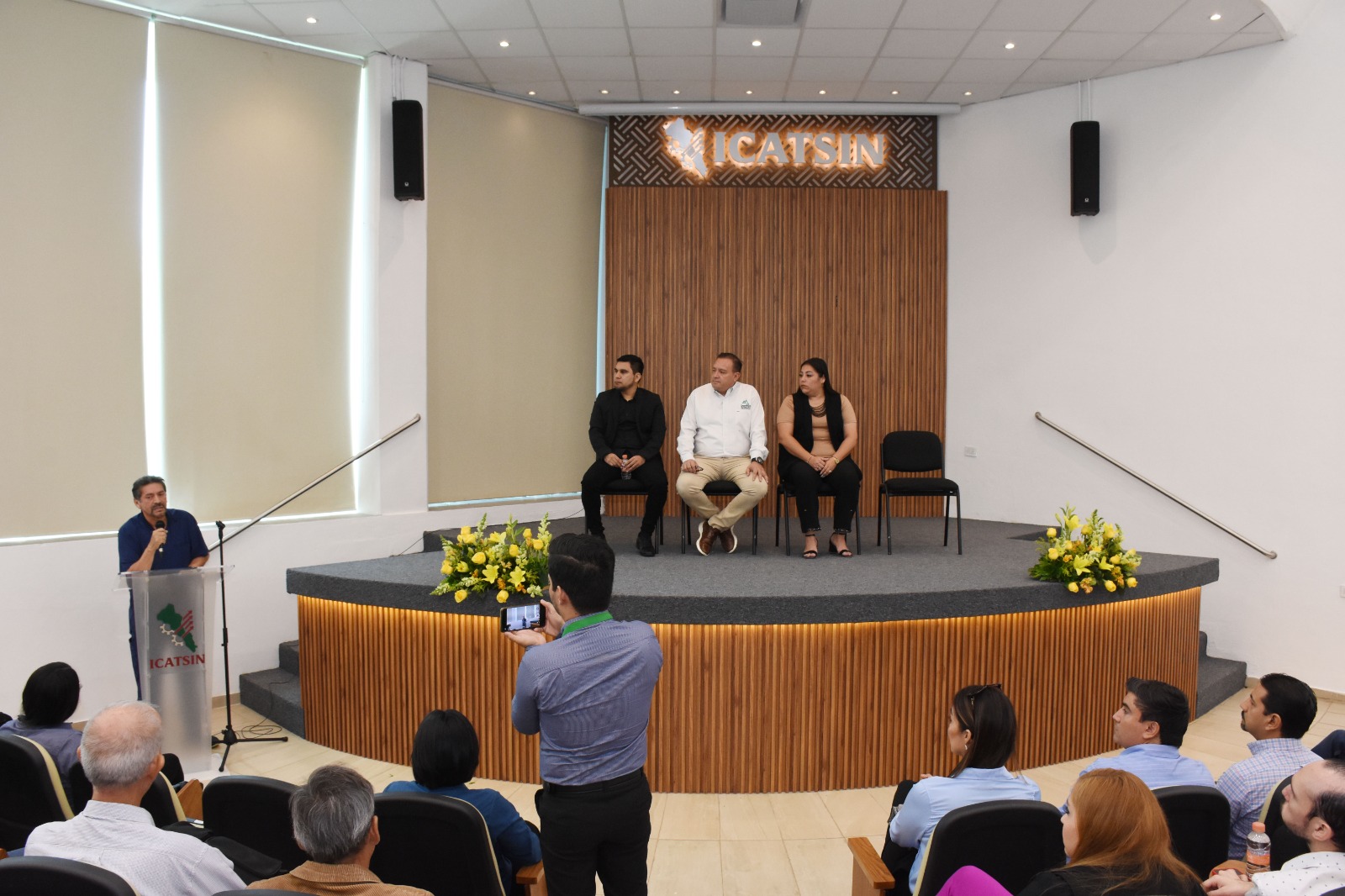 CONFERENCIA “ESTRÉS POSTRAUMÁTICO Y DUELO” PARA PERSONAL DE ICATSIN