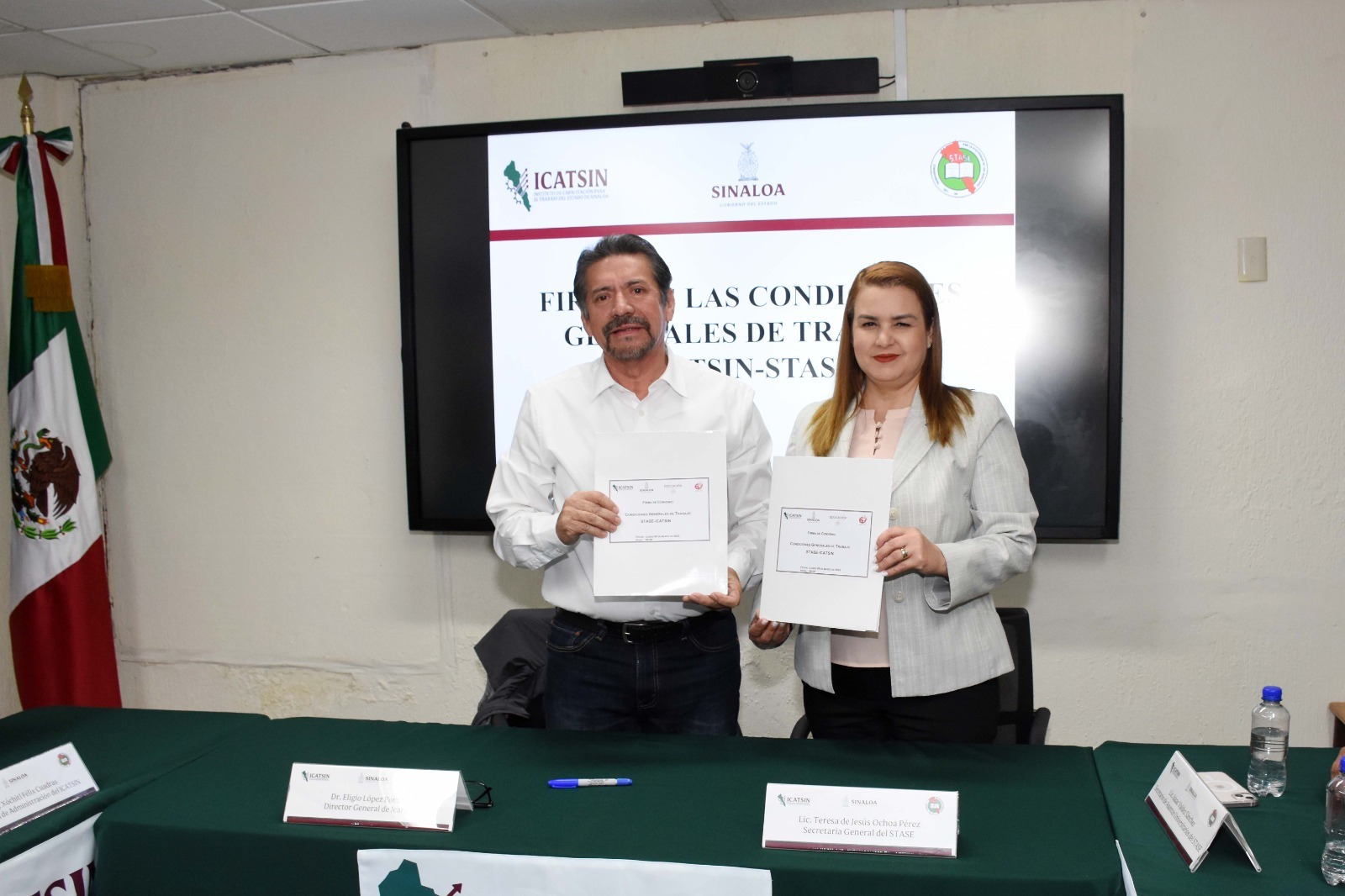 ICATSIN y STASE FORMALIZAN ACUERDO QUE MODIFICA LAS CONDICIONES GENERALES DE TRABAJO