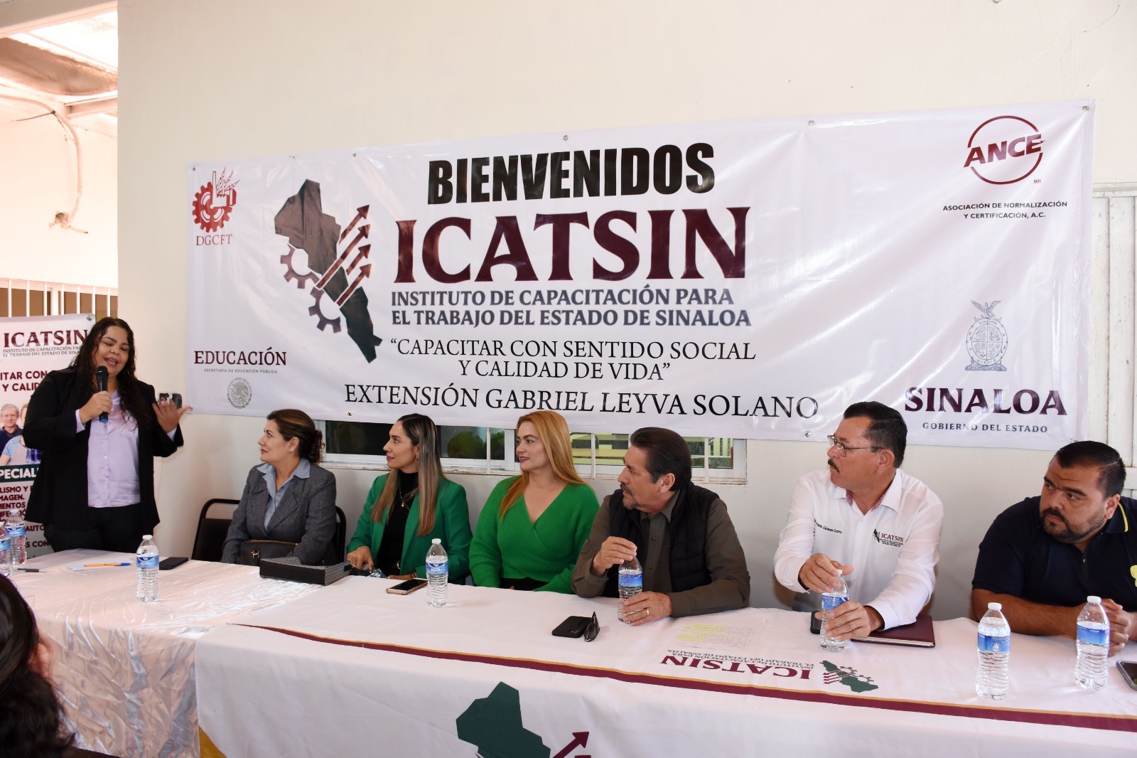 ICATSIN INAUGURA EXTENSIÓN EN GABRIEL LEYVA SOLANO, GUASAVE