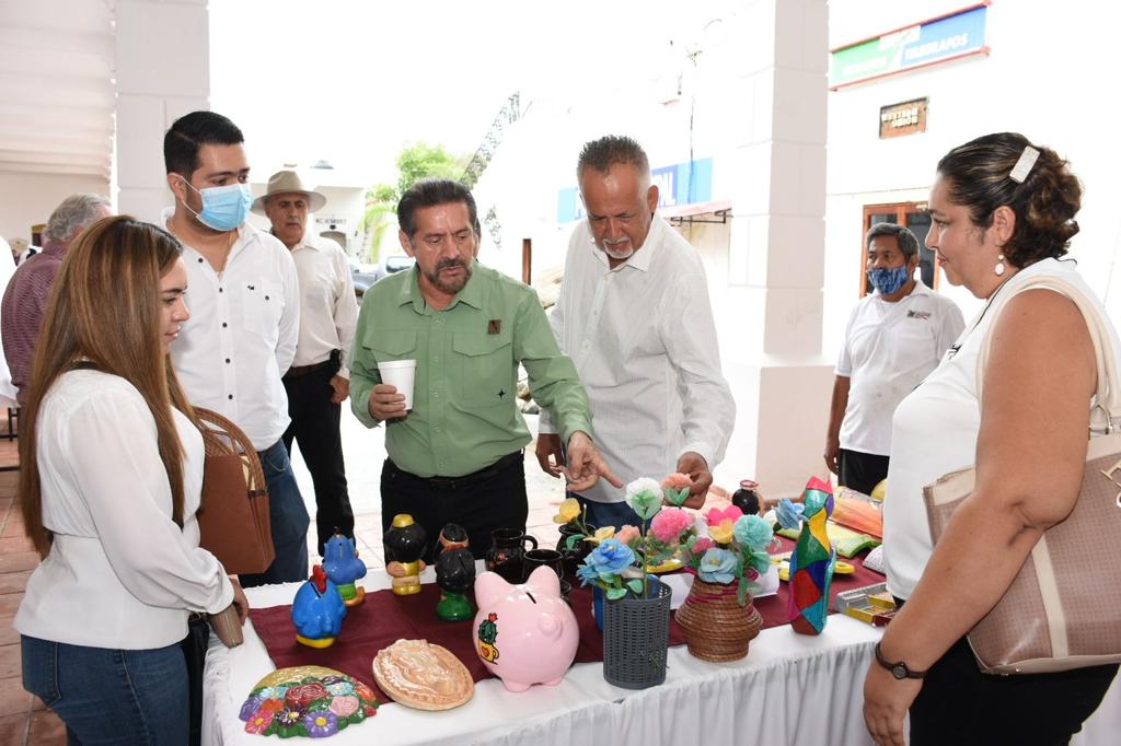 ACCIÓN MÓVIL CONCORDIA REALIZA MUESTRA ARTESANAL 